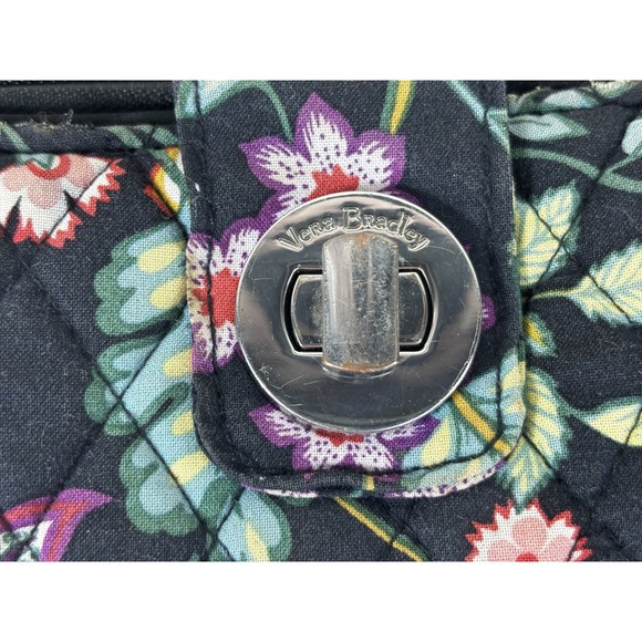 Vera Bradley Floral Quilted Cotton RFID Turnlock Wallet Organizer Blue Pink - Picture 5 of 5